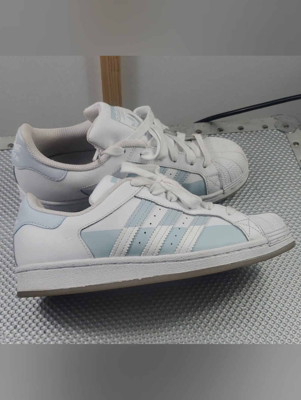 adidas Superstar Men's 5.5 White Light Blue Shell Toe Sneakers